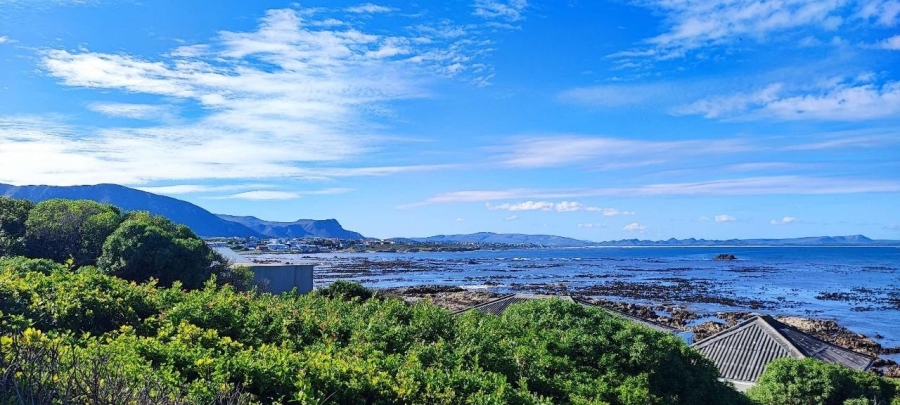 5 Bedroom Property for Sale in Kleinbaai Western Cape